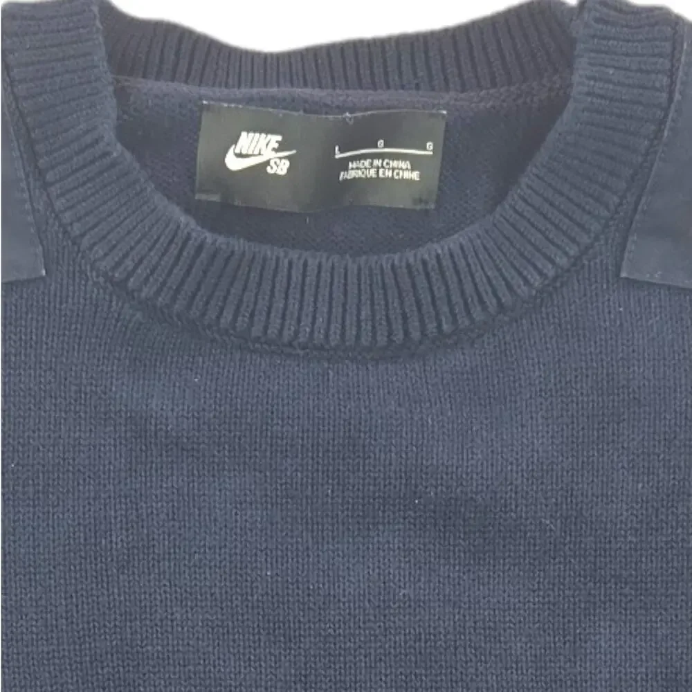 Nike SB | Navy Blue XLM Rose Embroidered Sweater | Size Large